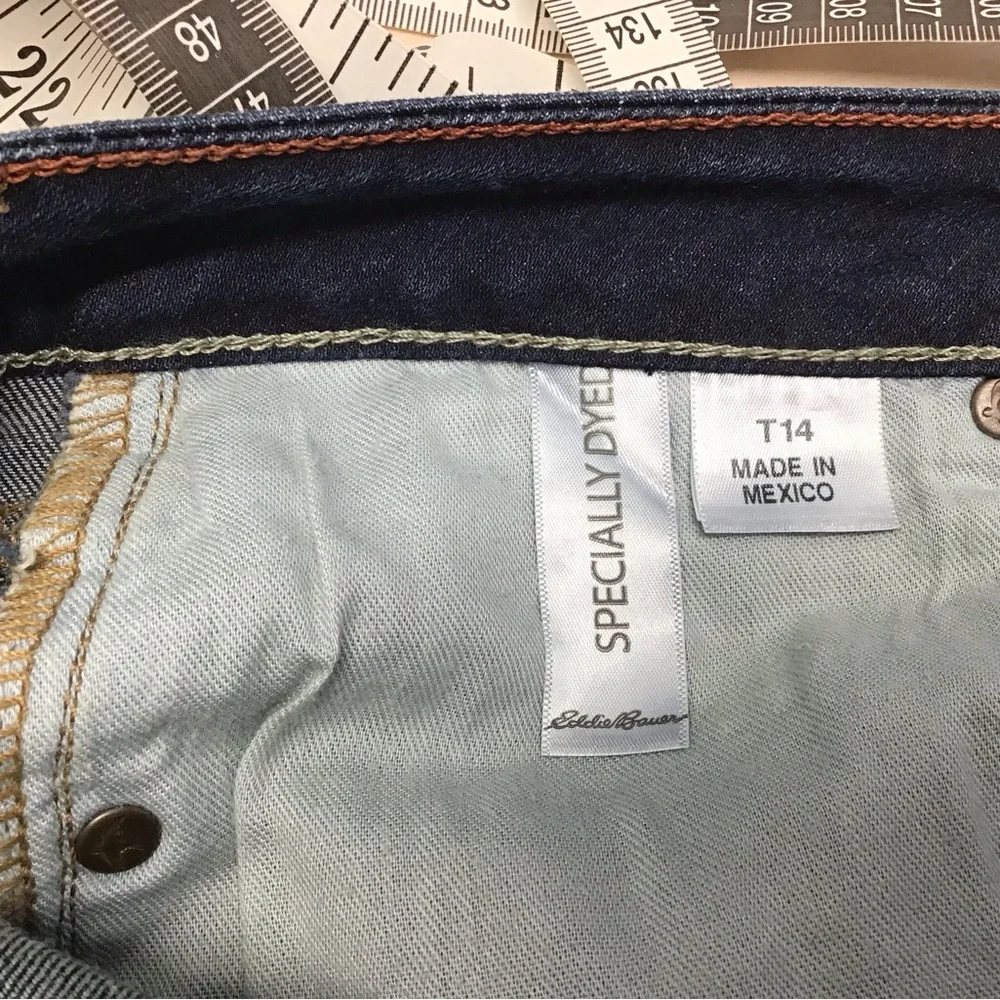 Eddie Bauer NWOT Women’s 14 Tall, Deep Indigo, Bootcut,Curvy - Picture 3 of 5